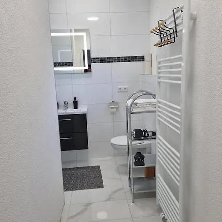 Sm Apartment *